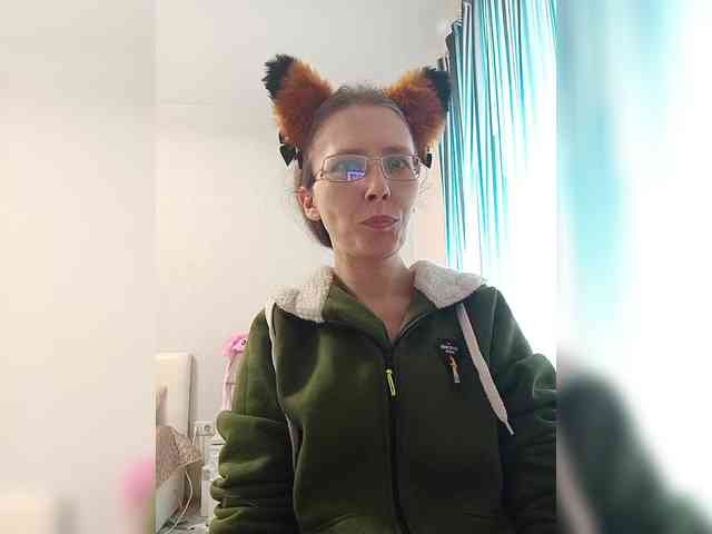 -Queen-Margo- webcam