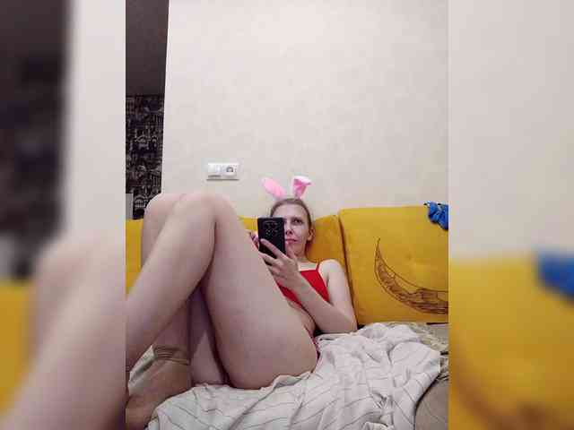 -Queen-Margo- webcam