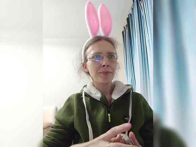 amateur sex cam -queen-margo-