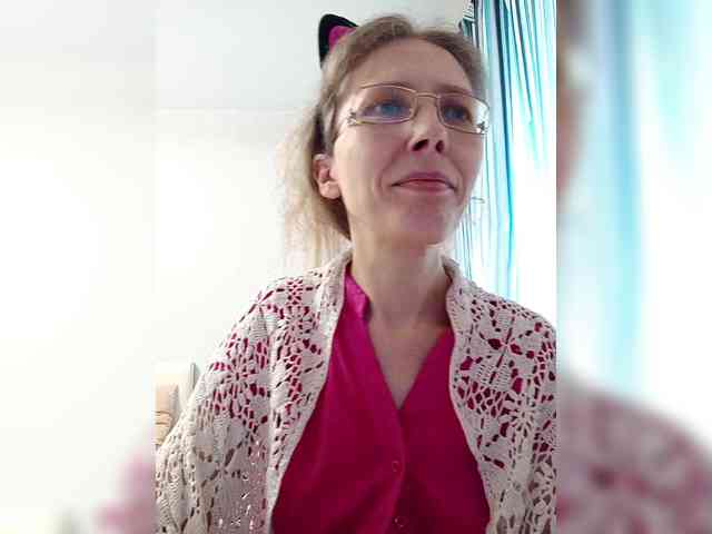 -Queen-Margo- webcam