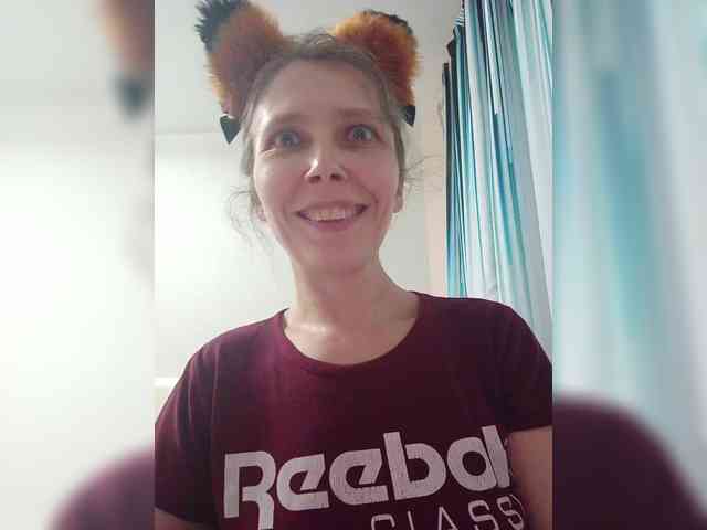 -Queen-Margo- webcam