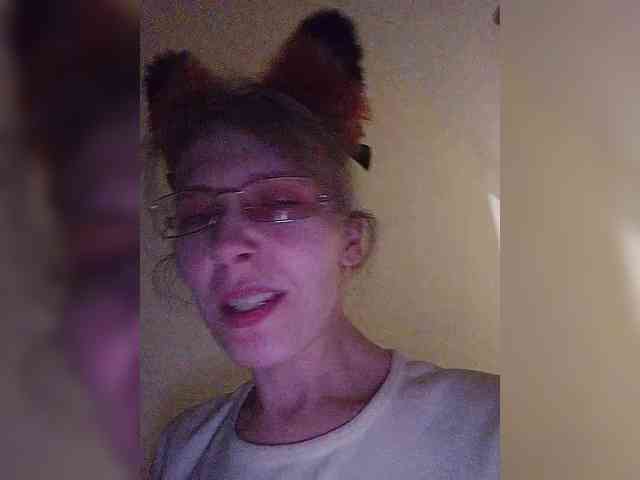 -queen-margo- -queen-margo-