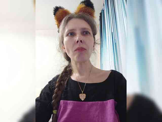 -Queen-Margo- webcam