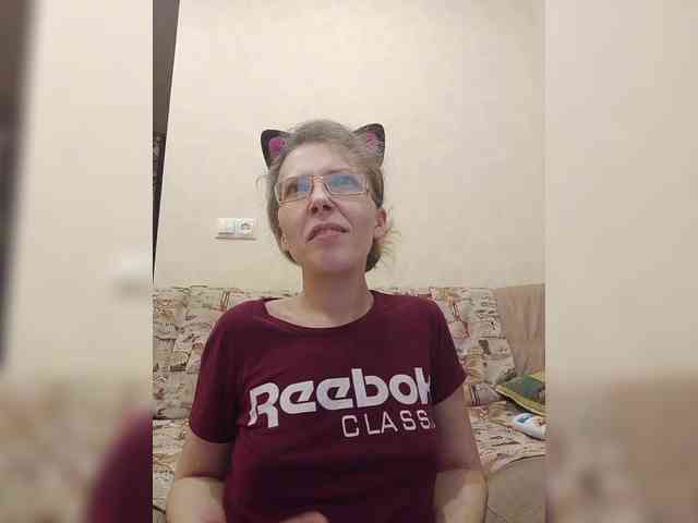 -Queen-Margo- webcam