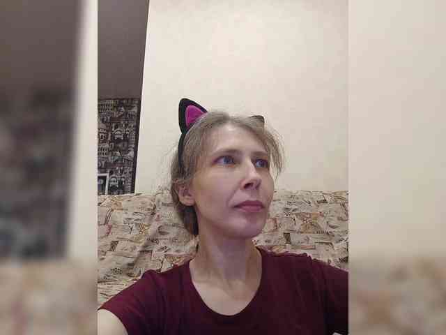 -Queen-Margo- webcam