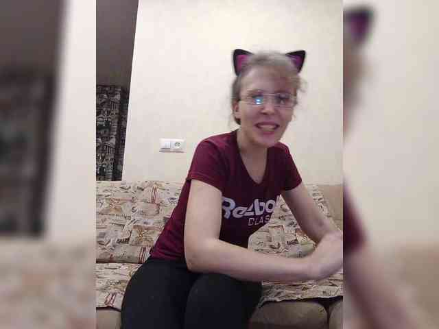 -Queen-Margo- webcam