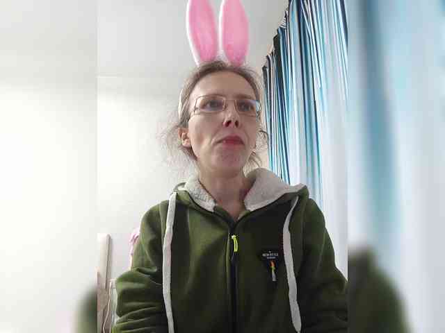 -Queen-Margo- webcam