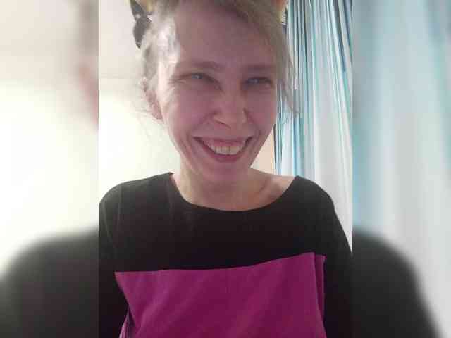 -Queen-Margo- webcam