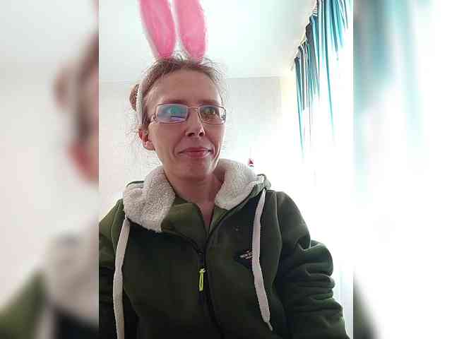 -Queen-Margo- webcam