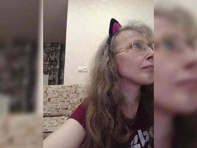 -Queen-Margo- webcam