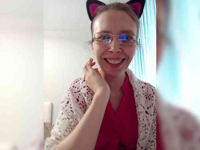 -Queen-Margo- webcam