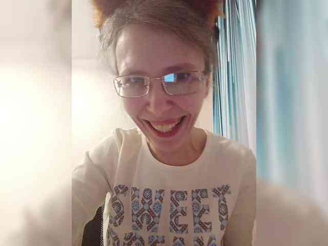 -Queen-Margo- webcam