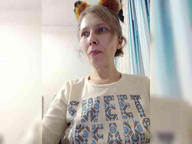 -Queen-Margo- webcam