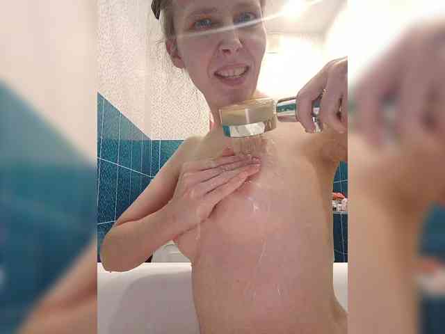 -Queen-Margo- webcam