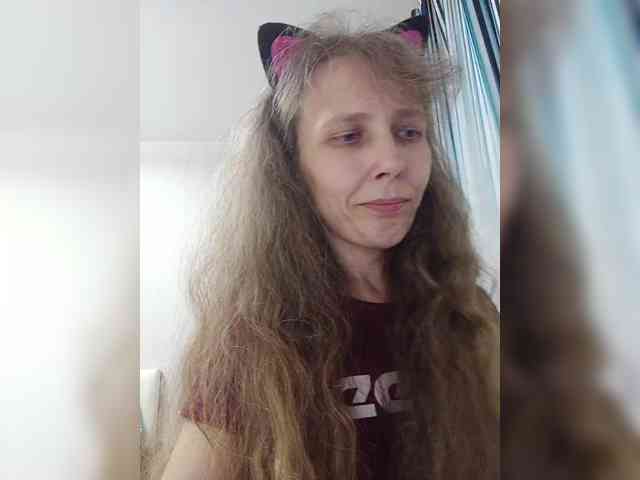 -Queen-Margo- webcam