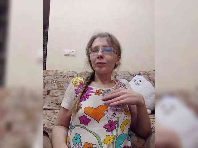 -Queen-Margo- webcam