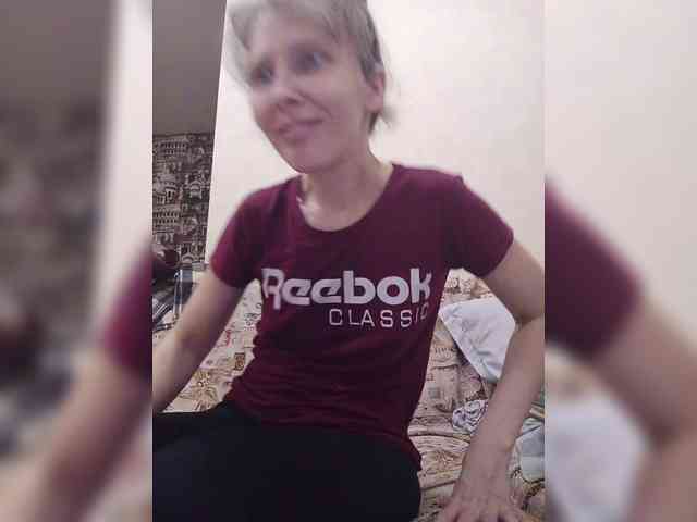 -Queen-Margo- webcam