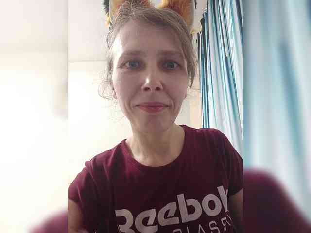 -Queen-Margo- webcam