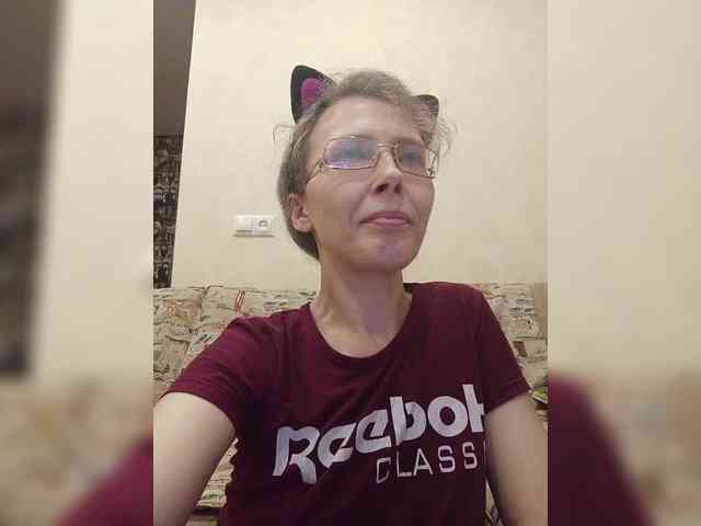 -Queen-Margo- webcam