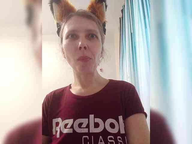 -Queen-Margo- webcam