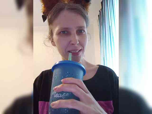 -Queen-Margo- webcam