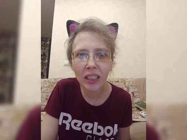 -Queen-Margo- webcam