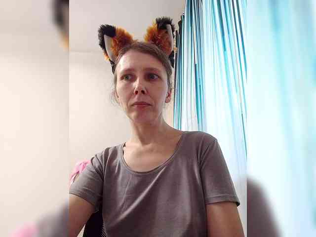 -Queen-Margo- webcam