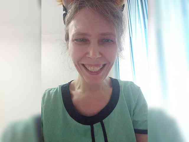 -Queen-Margo- webcam