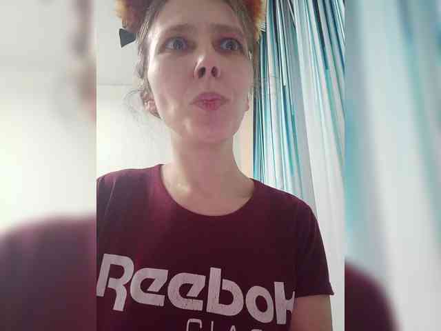 -Queen-Margo- webcam