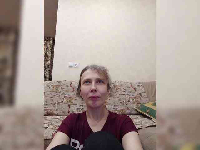 -Queen-Margo- webcam