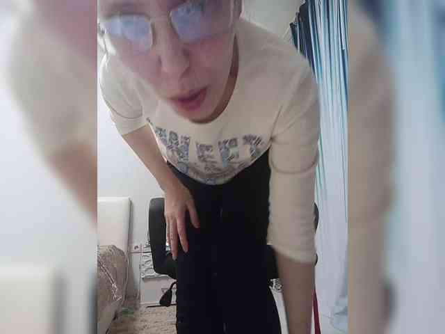 -Queen-Margo- webcam