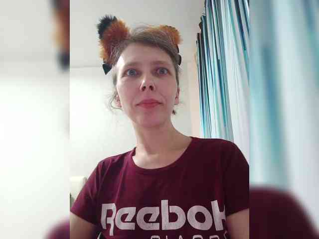 -Queen-Margo- webcam