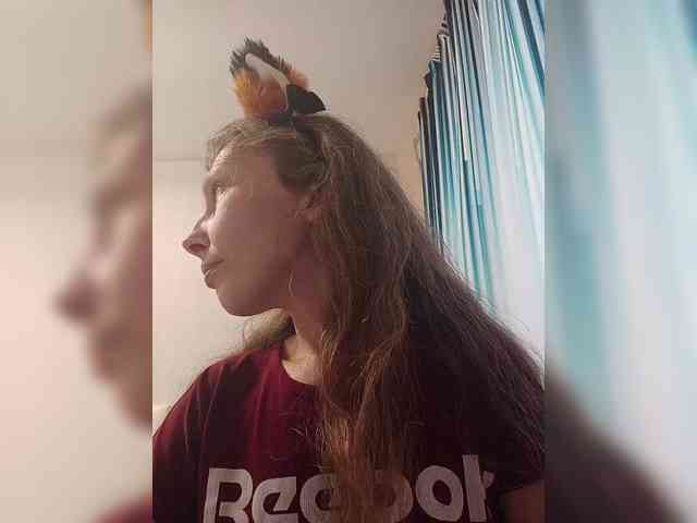 -Queen-Margo- webcam