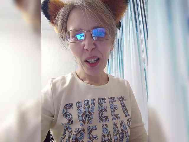 -Queen-Margo- webcam