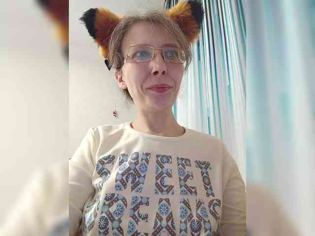 -Queen-Margo- webcam