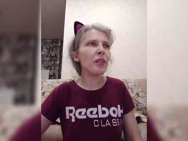 -Queen-Margo- webcam