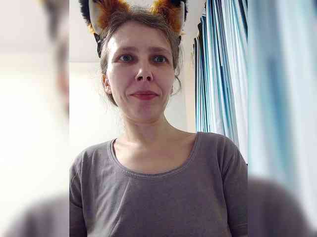 -Queen-Margo- webcam