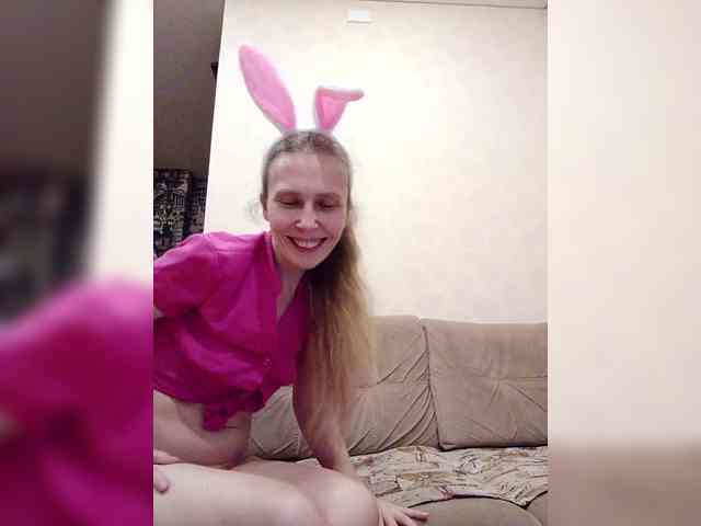 -Queen-Margo- webcam