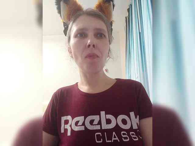 -Queen-Margo- webcam