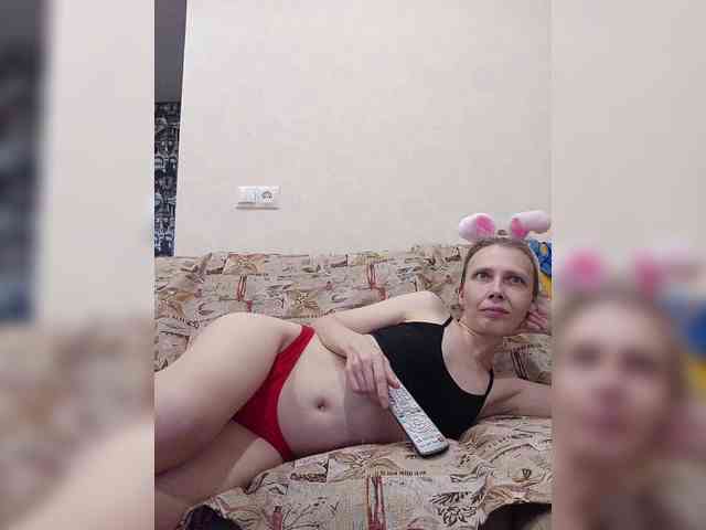 -Queen-Margo- webcam
