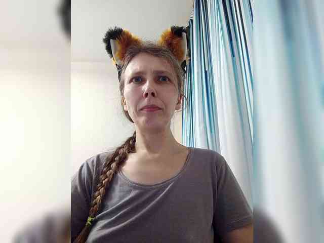 -Queen-Margo- webcam