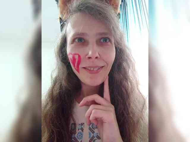 -Queen-Margo- webcam