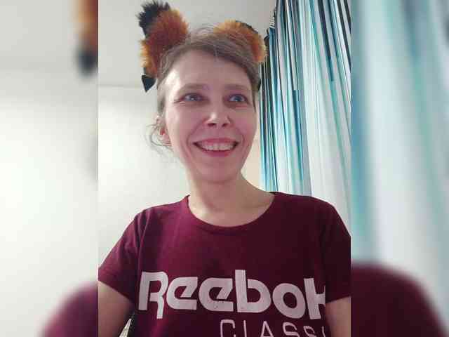 -Queen-Margo- webcam