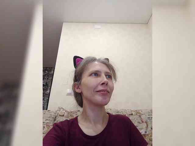 -Queen-Margo- webcam