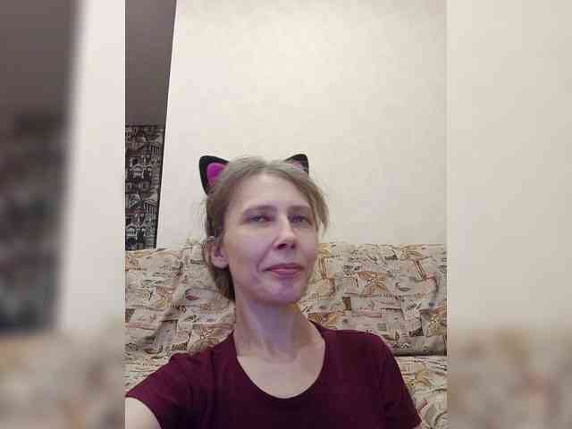 -Queen-Margo- webcam