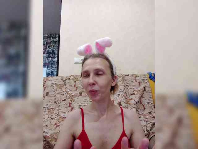 -Queen-Margo- webcam