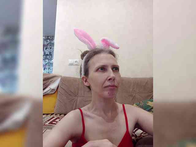 -Queen-Margo- webcam