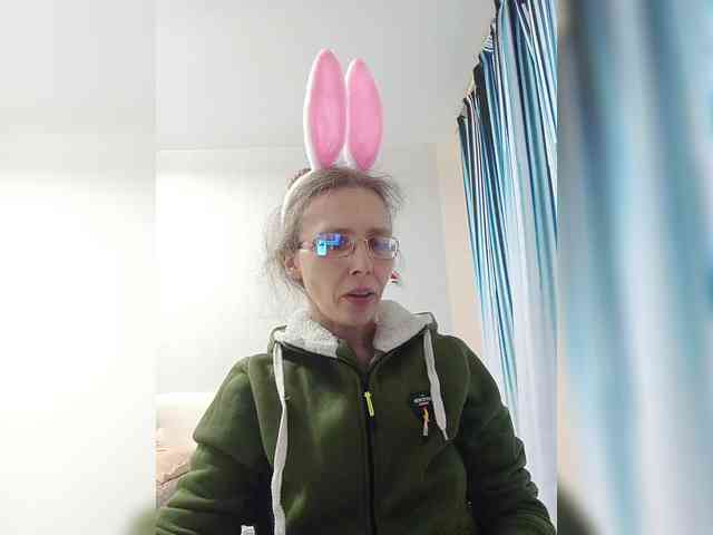 -Queen-Margo- webcam