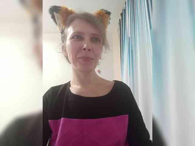 -Queen-Margo- webcam