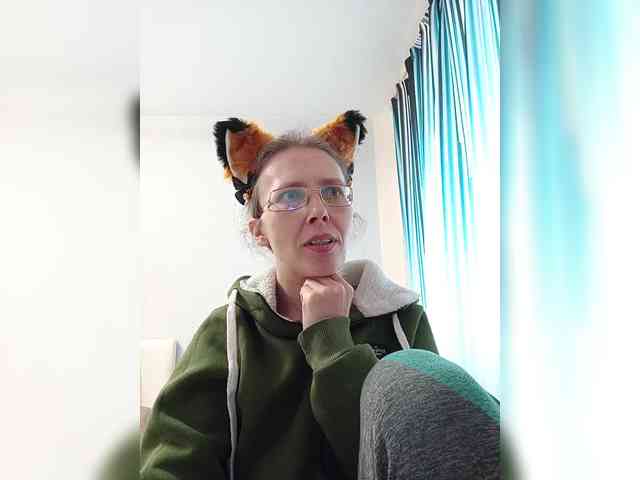 -Queen-Margo- webcam